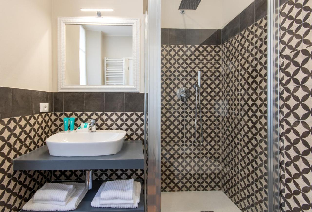 Aqualago Casa Vacanze - Apartament B Verbania Eksteriør bilde